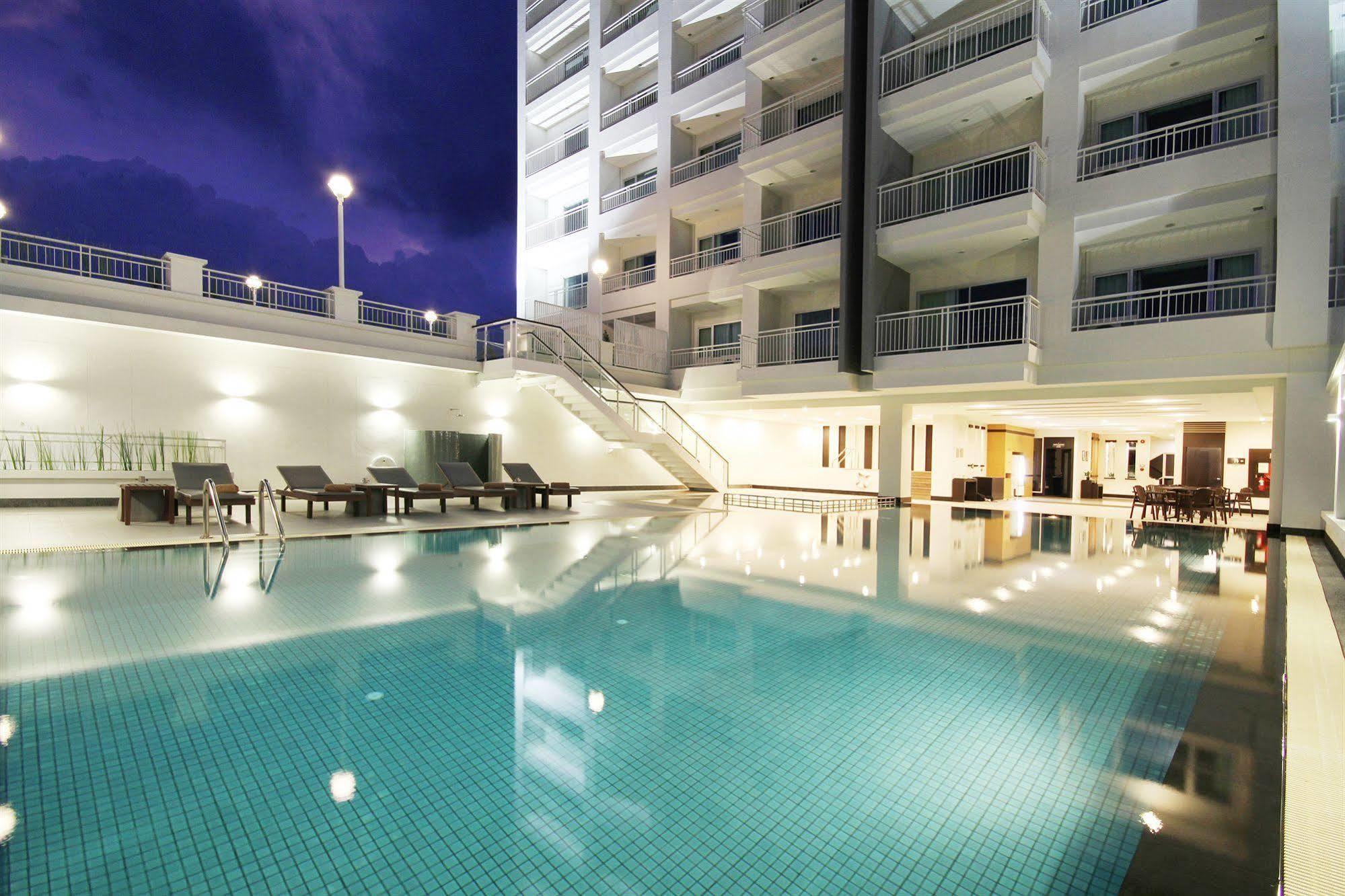 Kantary Hotel Kabinburi Exterior photo